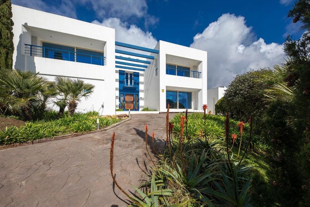 Villa Tarifa Willa *